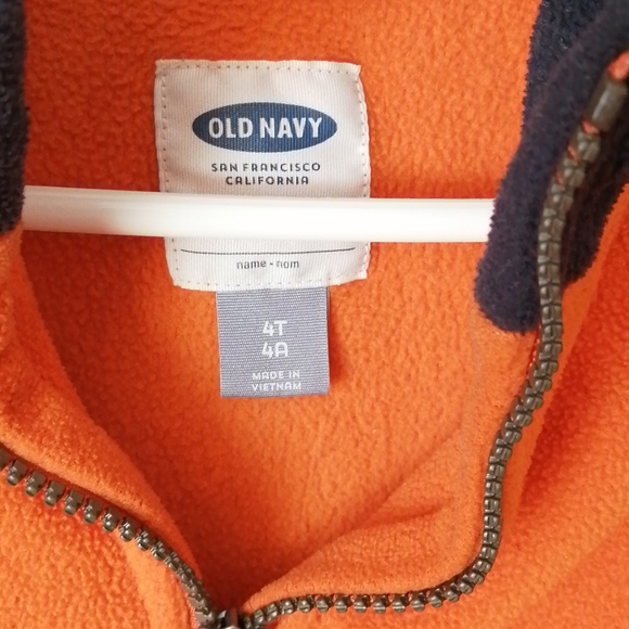 Old navy kids sweater - Picture 3 of 4
